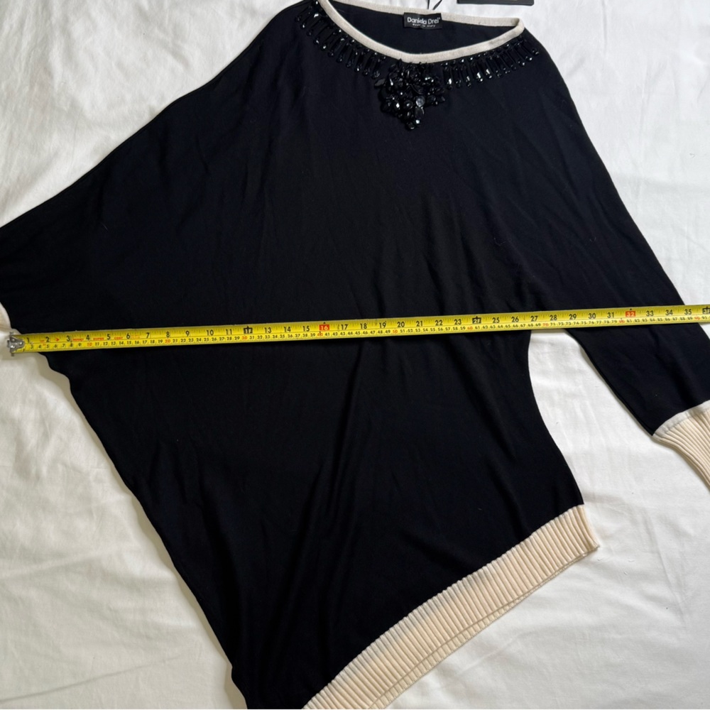 Daniela Drei Italian Merino Wool Asymmetric Sweater Black Cream Beaded Sz L NWT - Picture 11 of 11